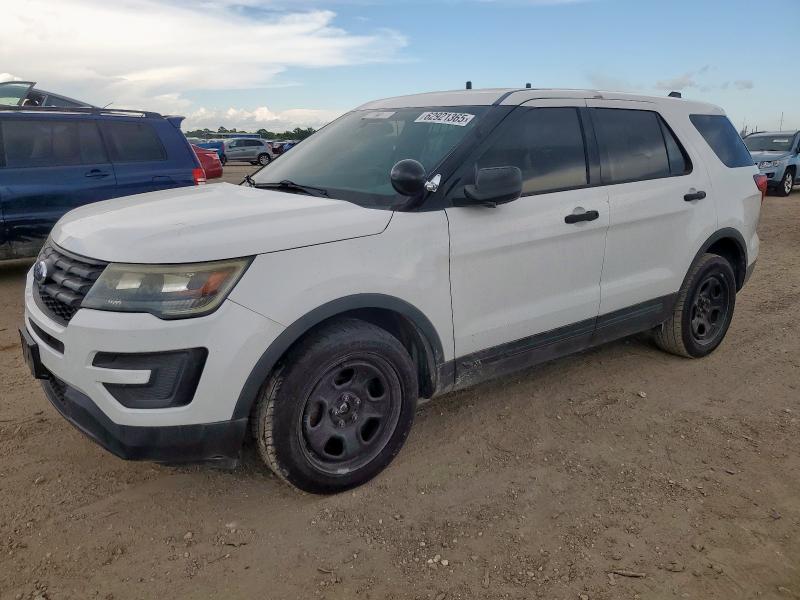FORD EXPLORER P 2017 with VIN 1FM5K8AR0HGB47266 - Photo from auction