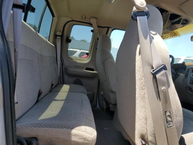 Photo 10 from auction – 2000 FORD F150 with VIN 1FTRX17W9YKA49152