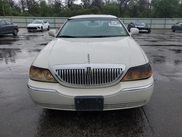 Photo 5 from auction – 2004 LINCOLN TOWN CAR U with VIN 1LNHM85W34Y606463
