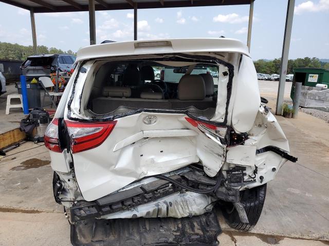 Photo 6 from auction – 2017 TOYOTA SIENNA XLE with VIN 5TDYZ3DC4HS867912