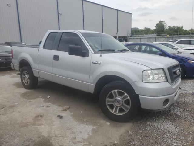 Zdjęcie 4 z aukcji – 2008 FORD F150 z VIN 1FTRX12W38FB61459
