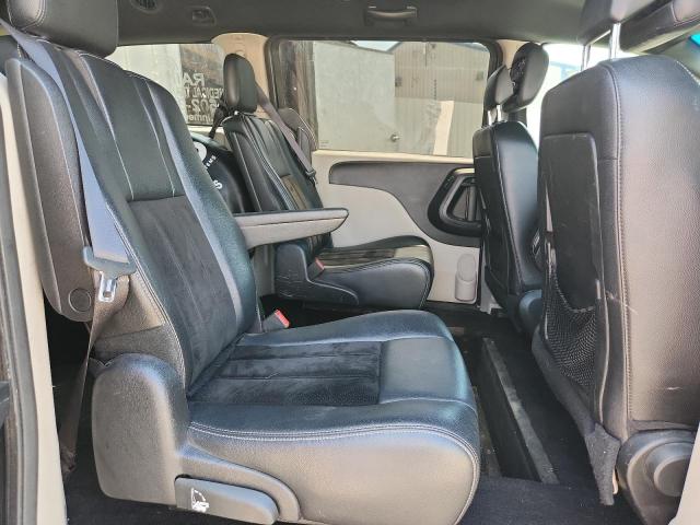 Photo 11 from auction – 2017 DODGE GRAND CARA with VIN 2C4RDGCGXHR625522