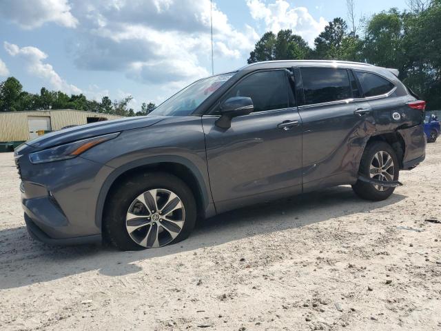 TOYOTA HIGHLANDER 2021 with VIN 5TDGZRAH8MS519491 - Photo from auction