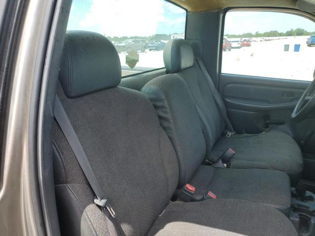 Photo 10 from auction – 2002 CHEVROLET SILVERADO with VIN 1GCEC14V12Z262584
