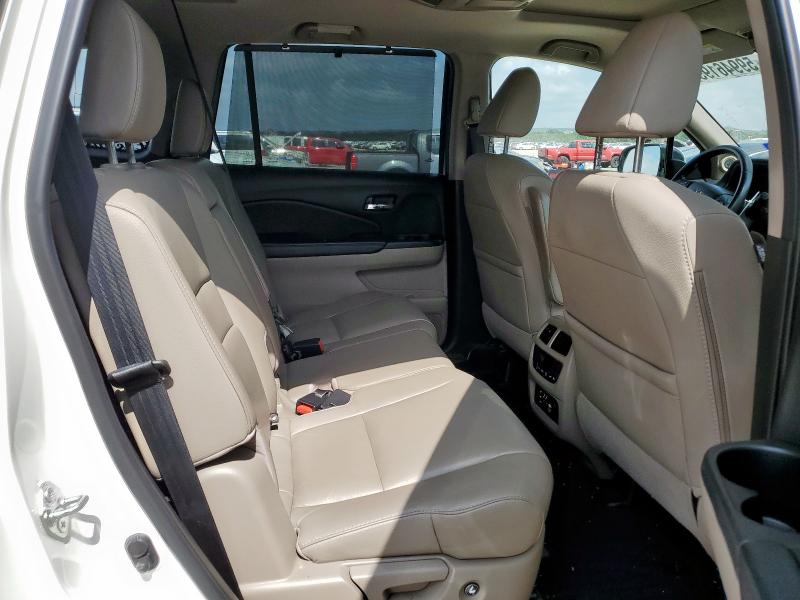 Photo 10 from auction – 2017 HONDA PILOT TOUR with VIN 5FNYF6H94HB072212
