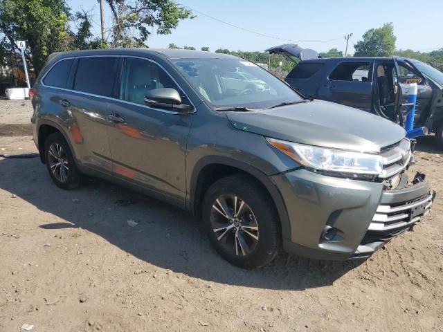 Photo 4 from auction – 2018 TOYOTA HIGHLANDER with VIN 5TDBZRFH1JS809926