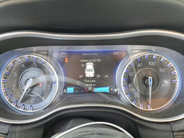 Photo 9 from auction – 2016 CHRYSLER 300C with VIN 2C3CCAEG4GH307794