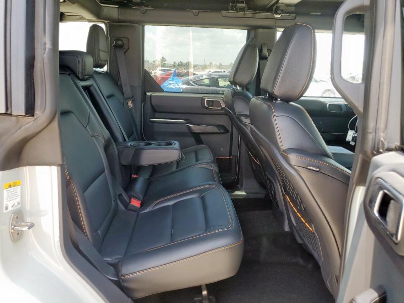 Photo 11 from auction – 2024 FORD BRONCO BAD with VIN 1FMEE9BP4RLA84742