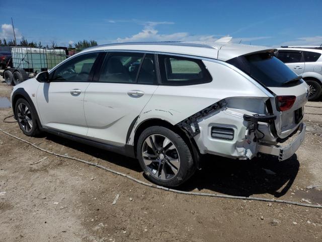 Photo 2 from auction – 2018 BUICK REGAL TOUR with VIN W04GU8SX0J1111665