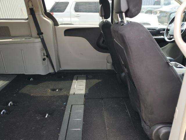 Photo 11 from auction – 2011 CHRYSLER TOWN & COU with VIN 2A4RR5DG9BR630829
