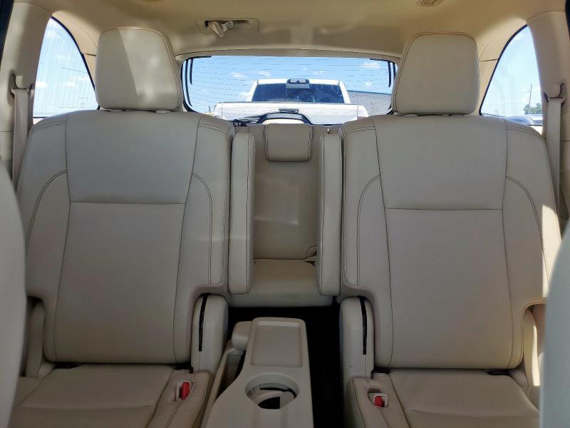 Photo 10 from auction – 2017 TOYOTA HIGHLANDER with VIN 5TDKZRFH1HS519079
