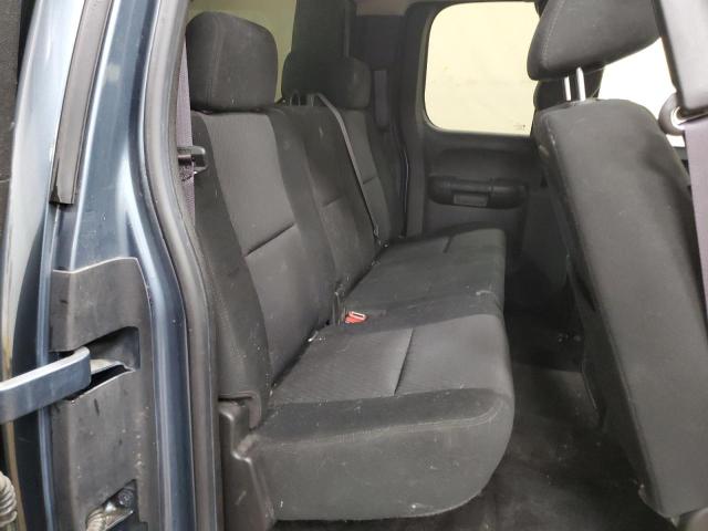 Photo 10 from auction – 2011 GMC SIERRA K15 with VIN 1GTR2VE03BZ440252