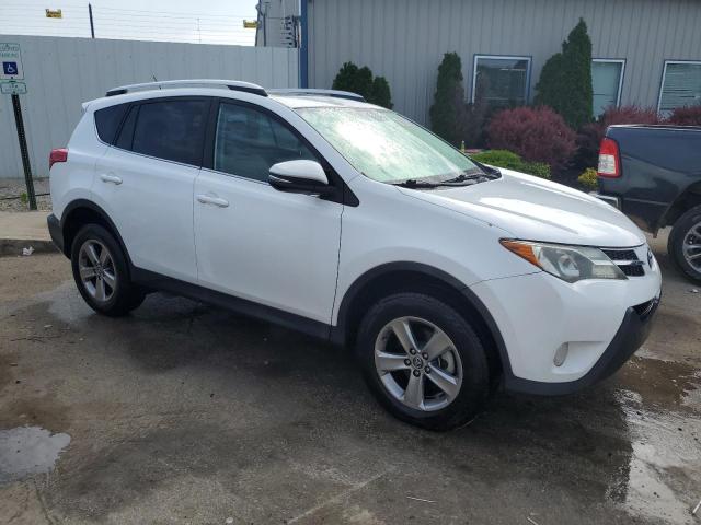 Photo 4 from auction – 2015 TOYOTA RAV4 XLE with VIN 2T3WFREV4FW161280