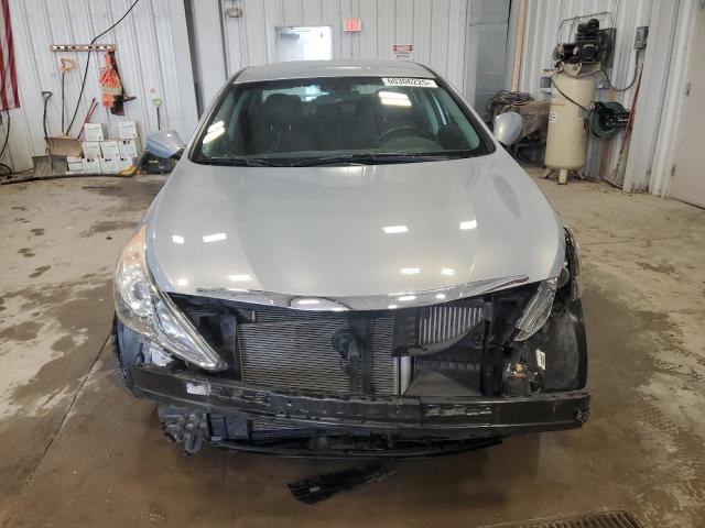 Photo 5 from auction – 2011 HYUNDAI SONATA SE with VIN 5NPEC4AB1BH219821