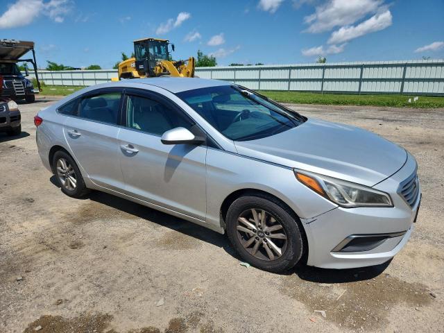 Photo 4 from auction – 2016 HYUNDAI SONATA SE with VIN 5NPE24AF9GH366529