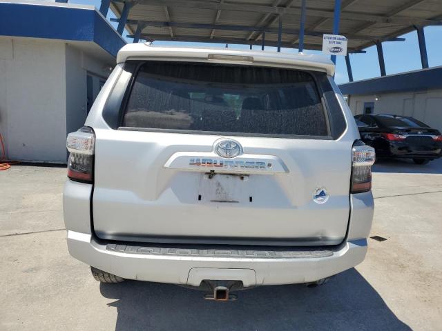 Photo 6 from auction – 2016 TOYOTA 4RUNNER SR with VIN JTEBU5JR7G5369955