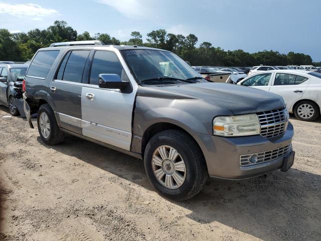 Photo 4 from auction – 2010 LINCOLN NAVIGATOR with VIN 5LMJJ2J58AEJ04949
