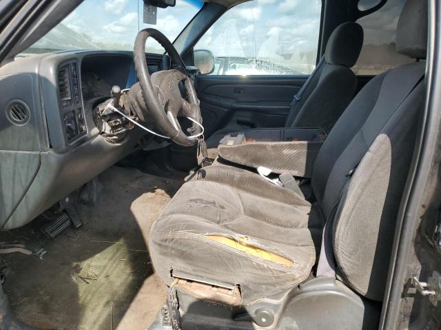 Photo 7 from auction – 2004 CHEVROLET SILVERADO with VIN 2GCEK13T941406722