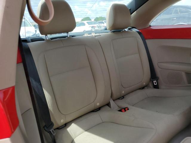 Photo 10 from auction – 2014 VOLKSWAGEN BEETLE with VIN 3VWJX7AT4EM614181