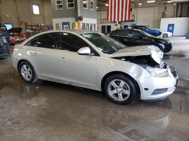 Photo 4 from auction – 2014 CHEVROLET CRUZE with VIN 1G1PC5SB2E7237789