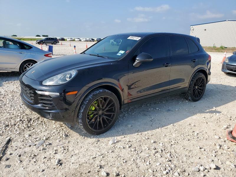 PORSCHE CAYENNE SE 2018 with VIN WP1AE2A22JLA70597 - Photo from auction
