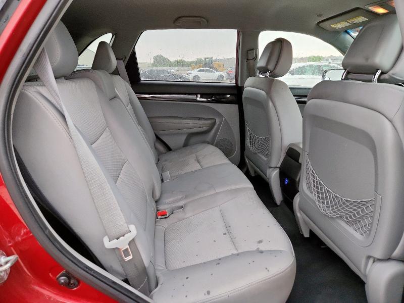 Photo 11 from auction – 2011 KIA SORENTO BA with VIN 5XYKT3A18BG088141