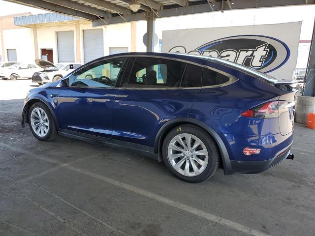 Photo 2 from auction – 2017 TESLA MODEL X with VIN 5YJXCDE23HF060312