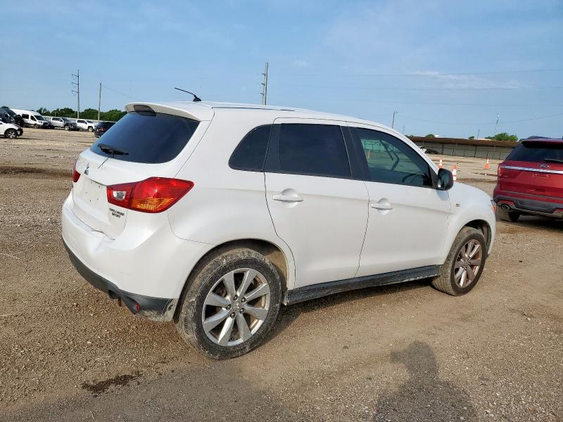Photo 3 from auction – 2015 MITSUBISHI OUTLANDER with VIN 4A4AP3AU8FE006250