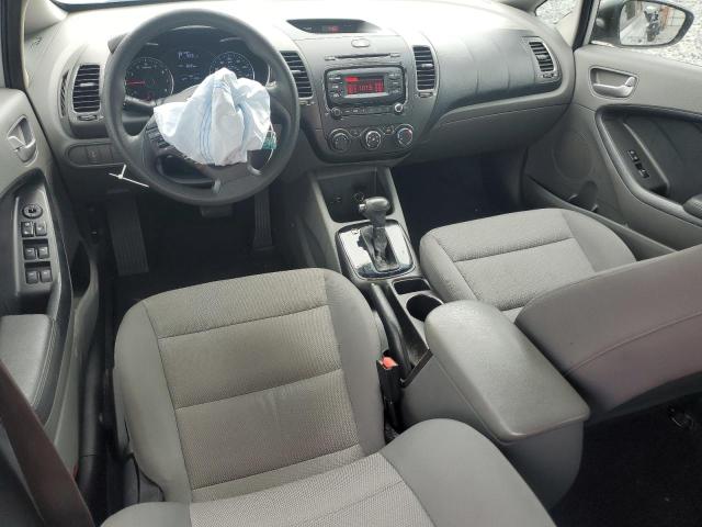 Photo 8 from auction – 2017 KIA FORTE LX with VIN 3KPFK4A75HE091700