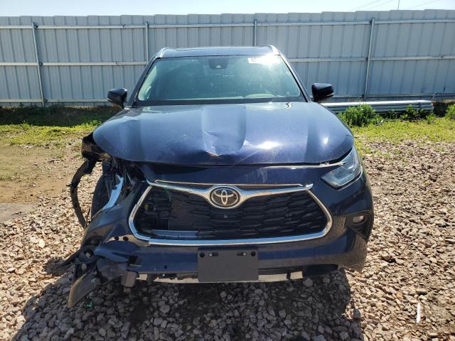 Photo 5 from auction – 2022 TOYOTA HIGHLANDER with VIN 5TDDZRBH2NS166989
