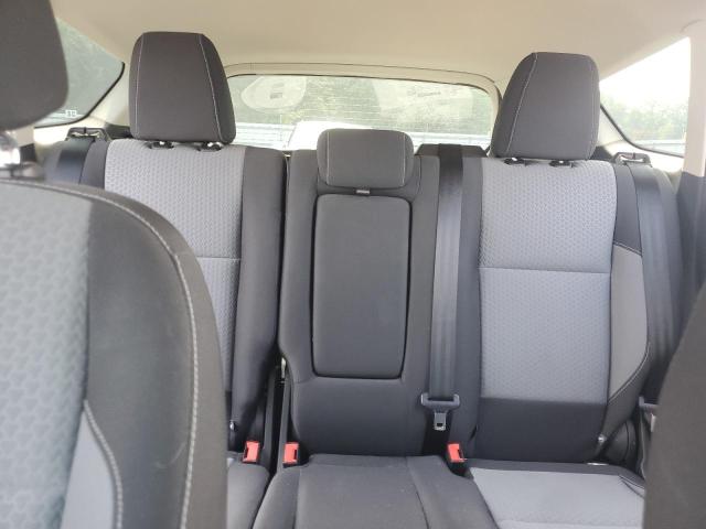 Photo 10 from auction – 2017 FORD ESCAPE SE with VIN 1FMCU9GD8HUD15028