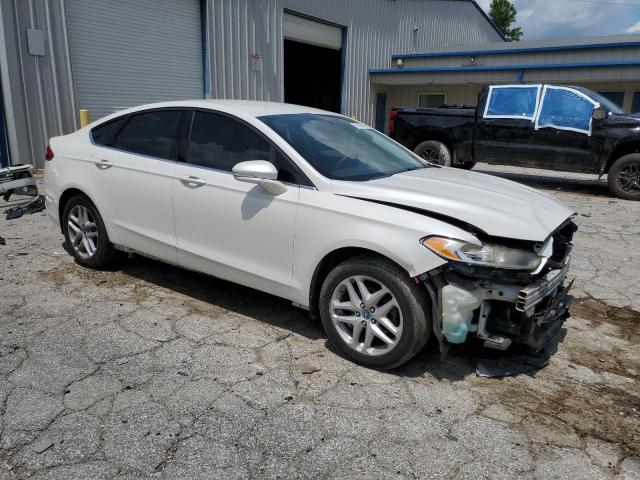 Photo 4 from auction – 2013 FORD FUSION SE with VIN 3FA6P0HR3DR127202