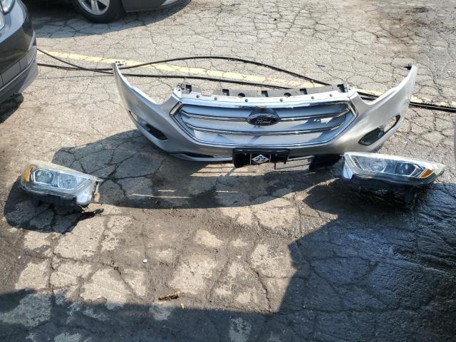 صورة رقم 13 من المزاد - 2017 FORD ESCAPE TIT مع VIN 1FMCU9J97HUD42483