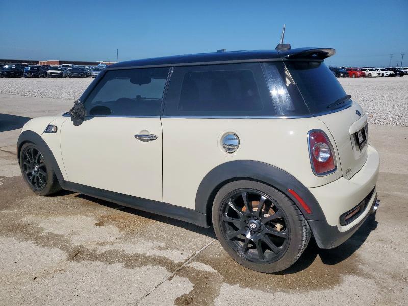 Photo 2 from auction – 2013 MINI COOPER S with VIN WMWSV3C50DT477757