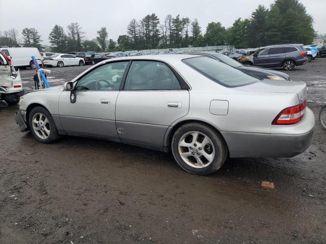 Photo 2 from auction – 2001 LEXUS ES 300 with VIN JT8BF28G915107751