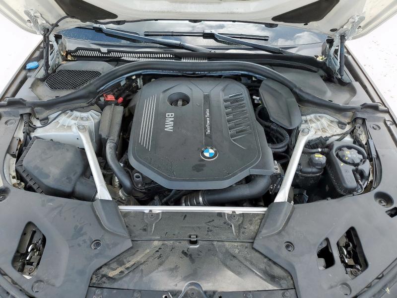 Photo 11 from auction – 2019 BMW 540 I with VIN WBAJE5C59KWW29358