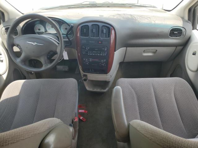 Photo 8 from auction – 2006 CHRYSLER TOWN & COU with VIN 1A4GP45R76B760670