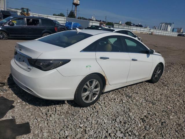 Photo 3 from auction – 2011 HYUNDAI SONATA SE with VIN 5NPEC4AC0BH161726
