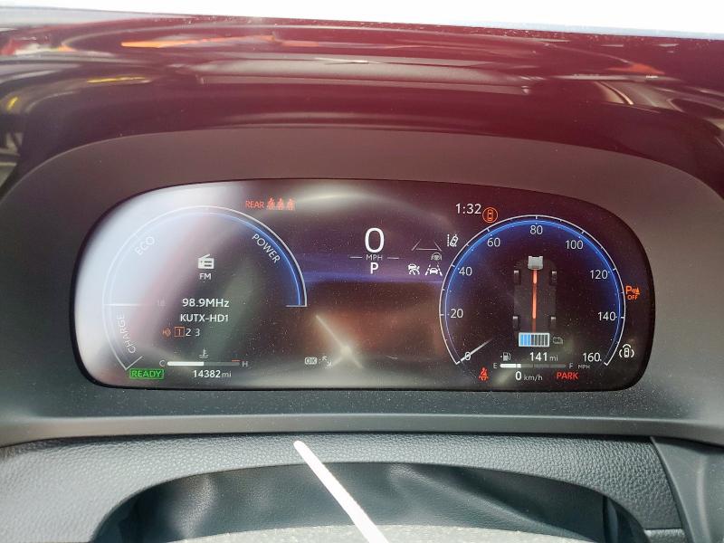 Photo 9 from auction – 2023 TOYOTA CROWN XLE with VIN JTDAAAAF3P3015563
