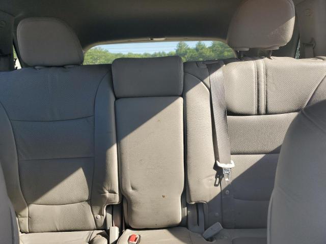 Photo 10 from auction – 2011 KIA SORENTO SX with VIN 5XYKWDA24BG095089