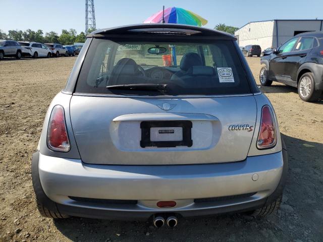 Photo 6 from auction – 2006 MINI COOPER S with VIN WMWRE33506TJ35842