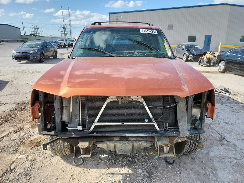 Photo 5 from auction – 2004 CHEVROLET AVALANCHE with VIN 3GNEC12TX4G317450