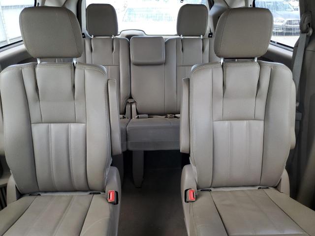 Photo 10 from auction – 2016 CHRYSLER TOWN & COU with VIN 2C4RC1BG6GR288489