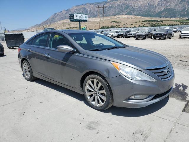 Photo 4 from auction – 2013 HYUNDAI SONATA SE with VIN 5NPEC4AB2DH529625