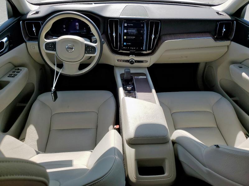 Photo 8 from auction – 2022 VOLVO XC60 B5 MO with VIN YV4L12DK5N1074398