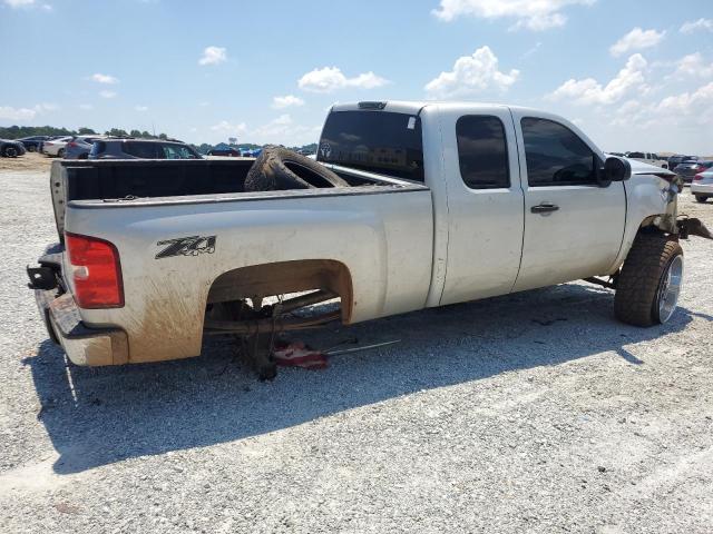 Photo 3 from auction – 2011 CHEVROLET SILVERADO with VIN 1GCRKSE34BZ314216