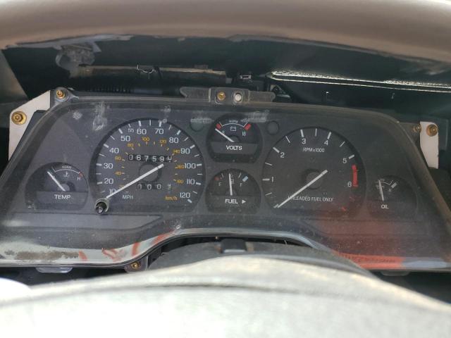 Photo 9 from auction – 1994 FORD THUNDERBIR with VIN 1FALP62W9RH209187