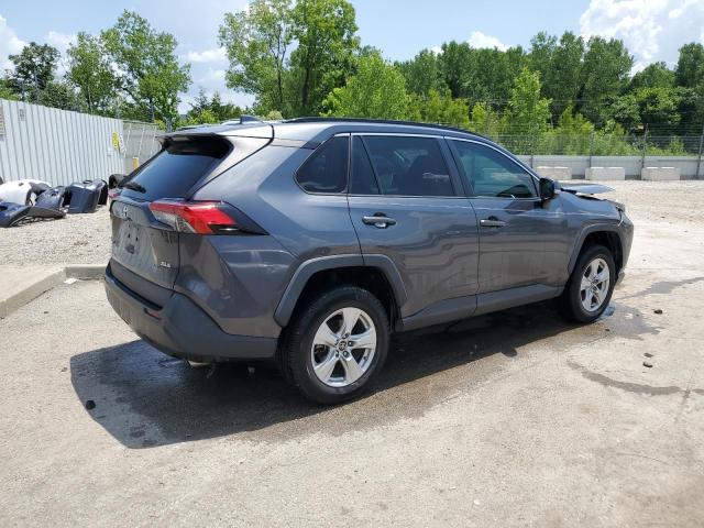 Photo 3 from auction – 2019 TOYOTA RAV4 XLE with VIN 2T3W1RFV0KC004838