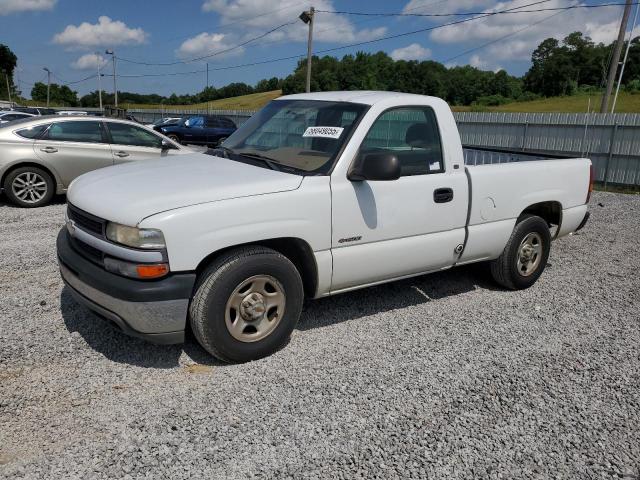 CHEVROLET SILVERADO 2000 with VIN 1GCEC14W4YZ246560 - Photo from auction