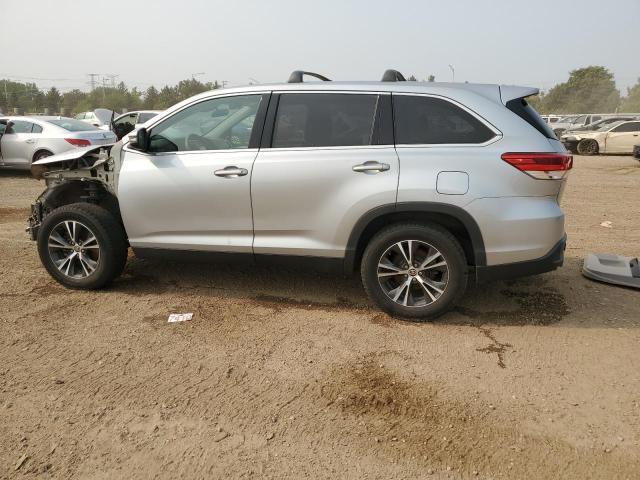 Photo 2 from auction – 2019 TOYOTA HIGHLANDER with VIN 5TDZZRFH5KS370200